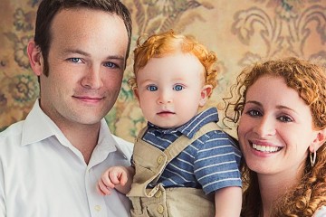 family pictures and family picture ideas by charleston family portrait photographers