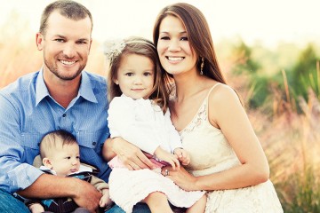family pictures and family picture ideas by charleston family portrait photographers