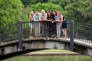 charleston family portraits, family photos in hampton park by charleston family photographers king street studios